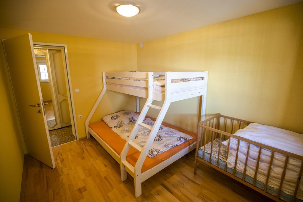 Apartments Adria 茨里克韦尼察 外观 照片